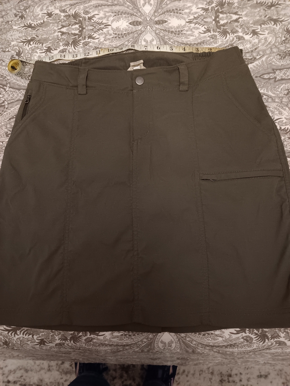 Duluth Trading Co Olive Green Utility Mini Skort